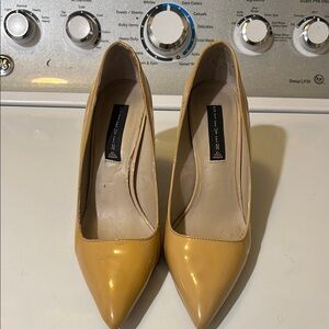 Seven7 Women's Beige Heels